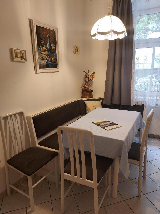 Appartements Andrea Klosterneuburg Buitenkant foto